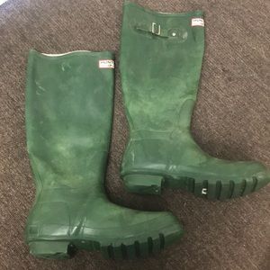 Hunter Green Rain Boots Sz US9